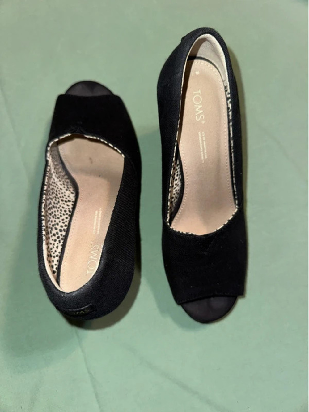 Tom’s women’s size 7.5 cork wedges